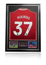 Load image into Gallery viewer, Kobbie Mainoo Manchester United framed signed shirt
