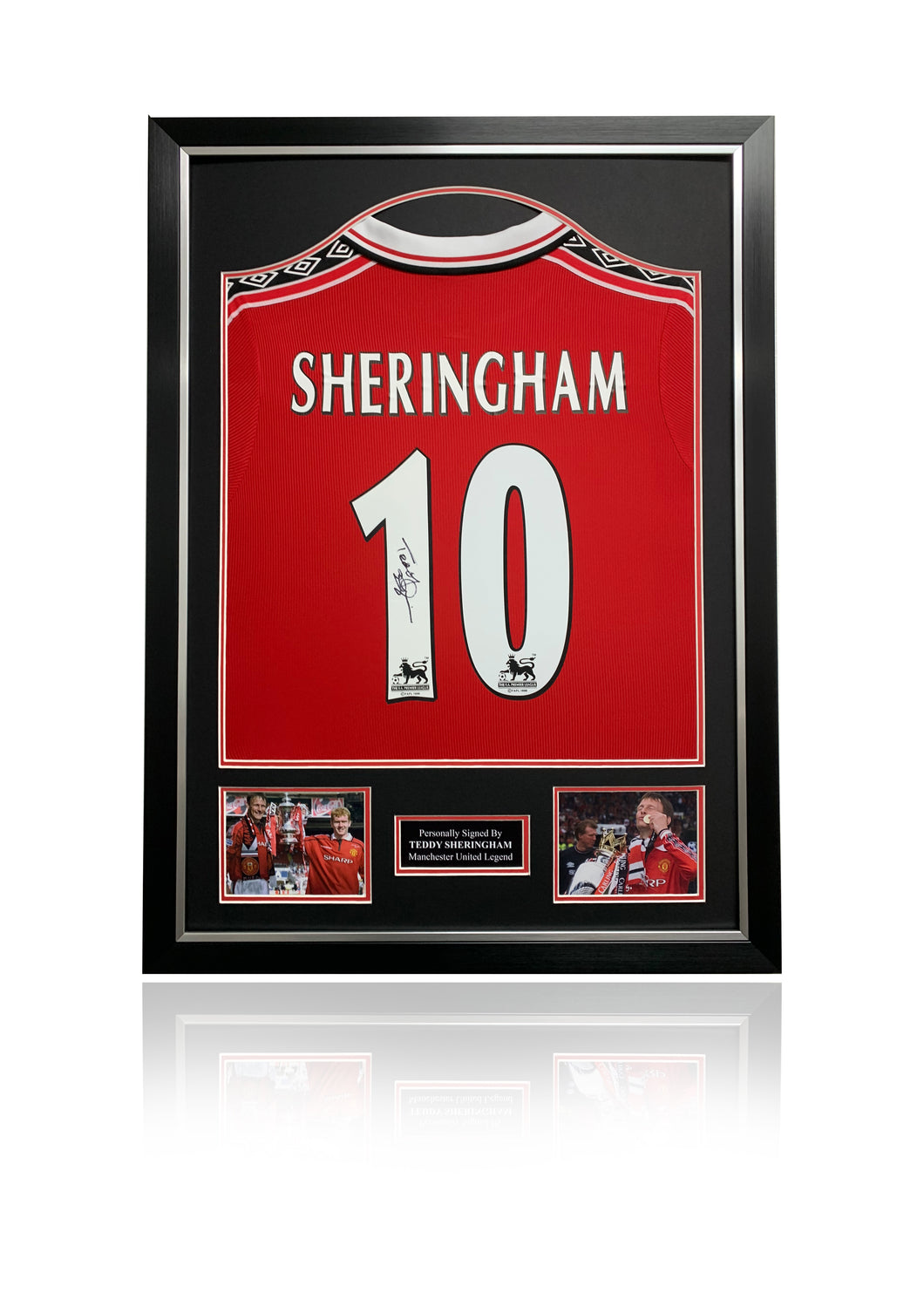 Teddy Sheringham Manchester United 1999 signed framed shirt